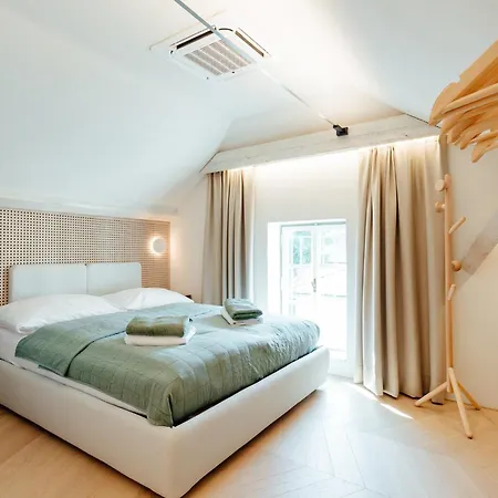 Apartmanovy Dom Bisou Banska Stiavnica Exterior photo