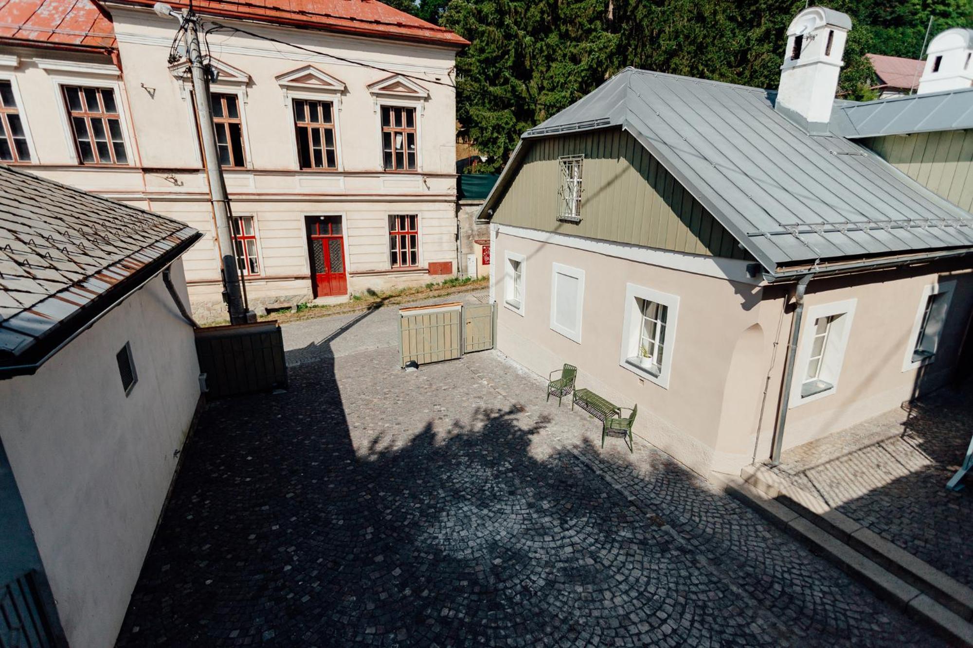 Apartmanovy Dom Bisou * Banská Štiavnica